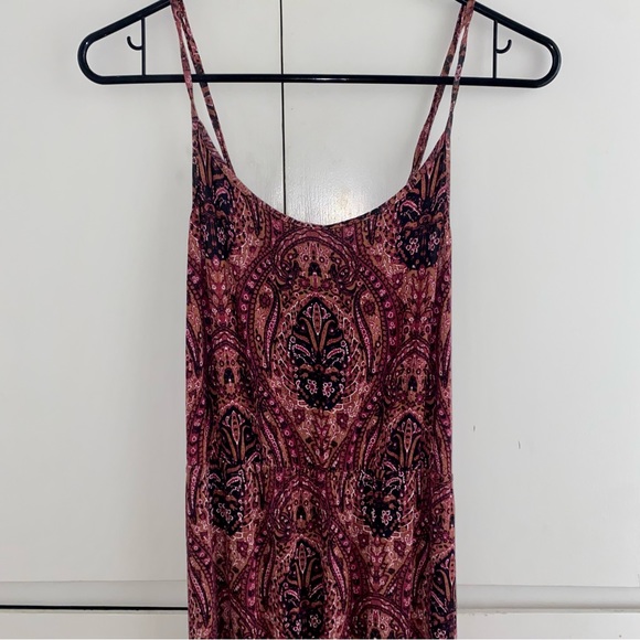 Paisley Maxi American Eagle Dress with slit 🔥 - Picture 3 of 3